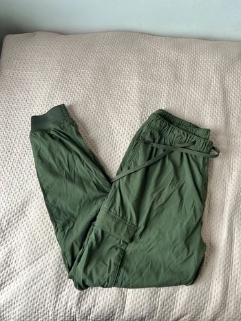 Pantalon cargo vert kaki