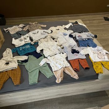 Lot de vêtement 3 mois orchestra