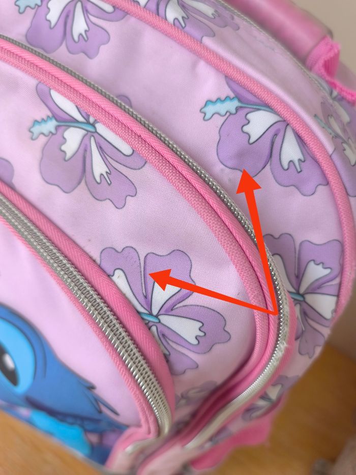 🌿 Grand sac à dos - 42 cm - 3 compartiments - Stitch 🌿 - photo numéro 2