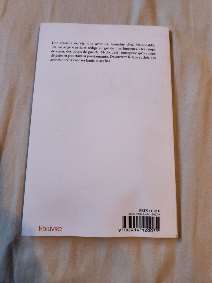 Livre allez voir chez mc do - photo numéro 2