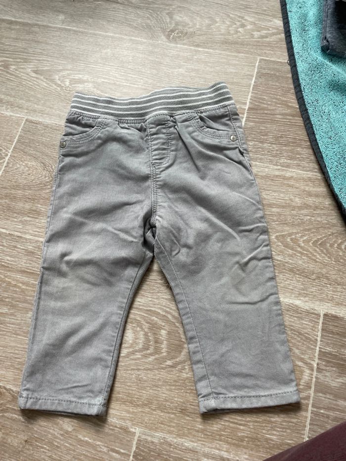 Pantalon en velours côtelé