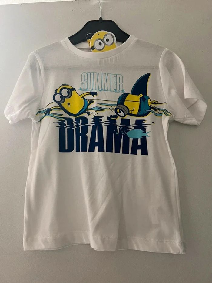 Tee shirt minions