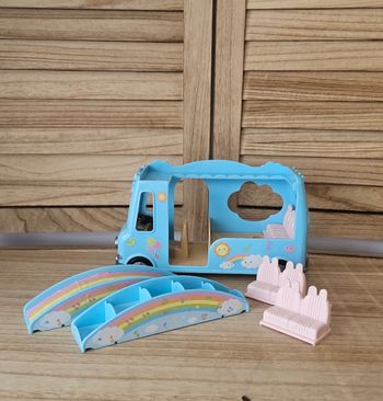Le bus arc en ciel Sylvanian Families