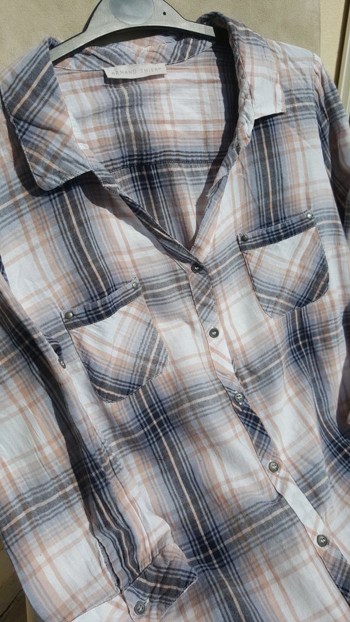 Chemise féminine Armand Thierry 38-40 - photo numéro 2