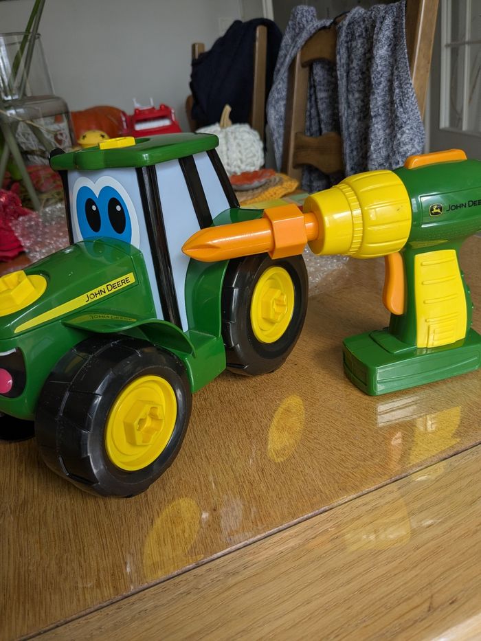 Tracteur dévissable et sa visseuse-devisseuse - photo numéro 2