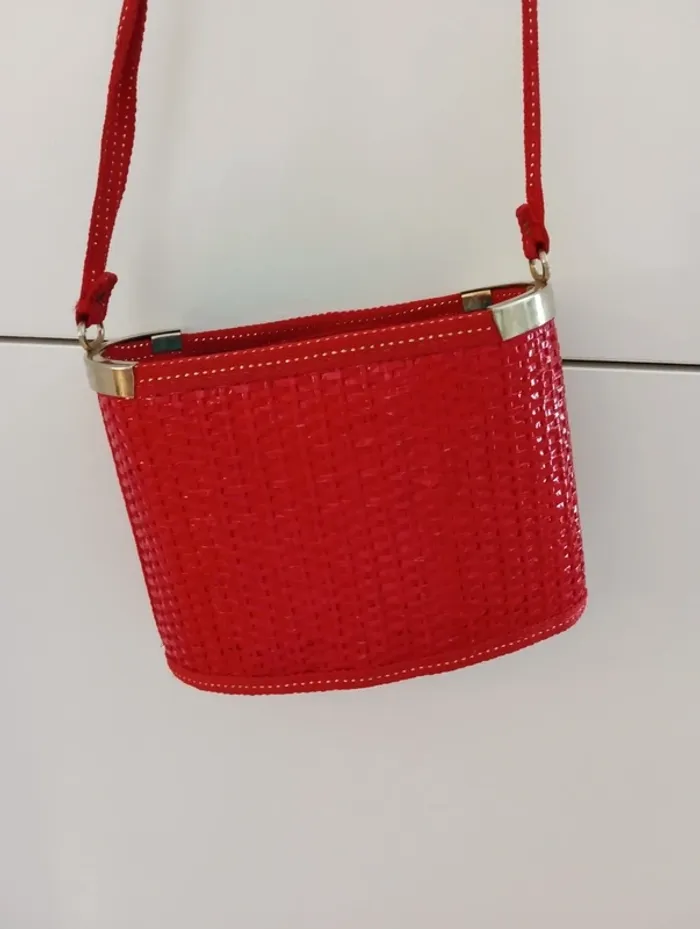 Sac seau tressé vintage rouge en osier - photo numéro 6
