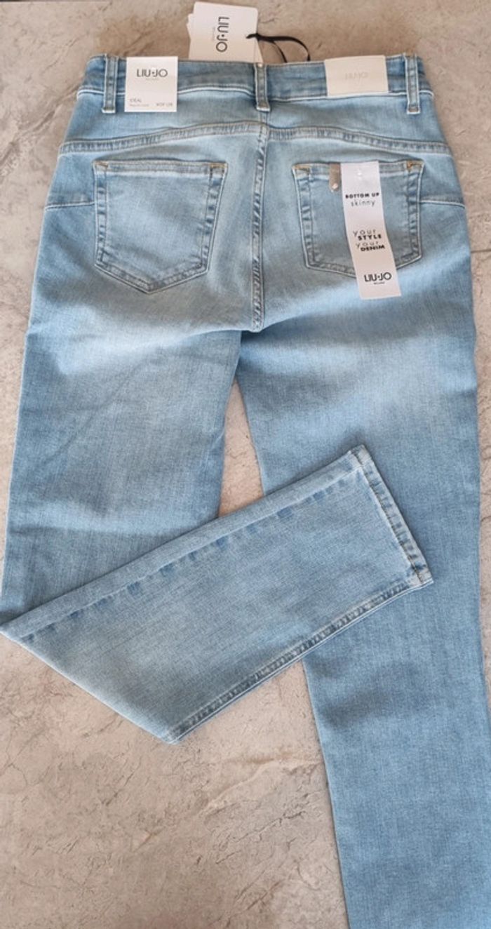 Jean bleu Liu Jo - Mid Rise / Skinny - UXX042 D4811 - photo numéro 3