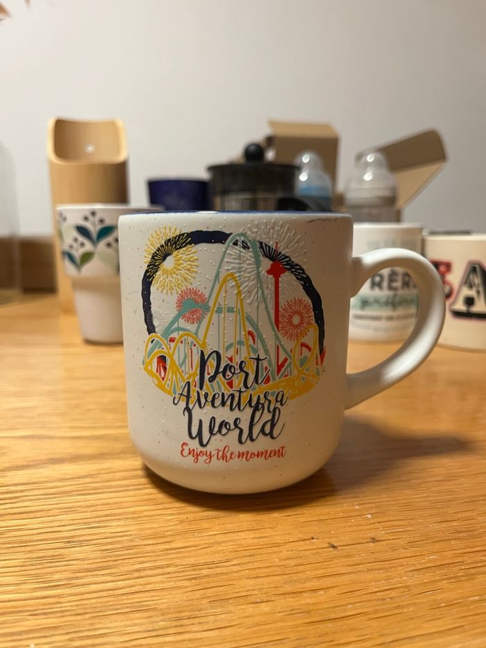 Lot de Mugs Originaux & Souvenirs de Voyage - photo numéro 4