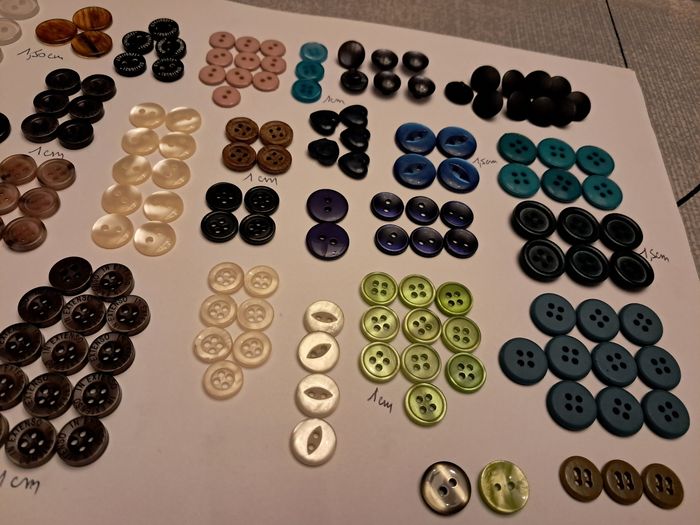 Lot boutons de couture - photo numéro 4