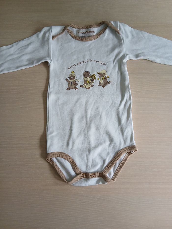 Bodie garcon en coton taille 18 mpois marque petits coeurs a la montagne - photo numéro 2