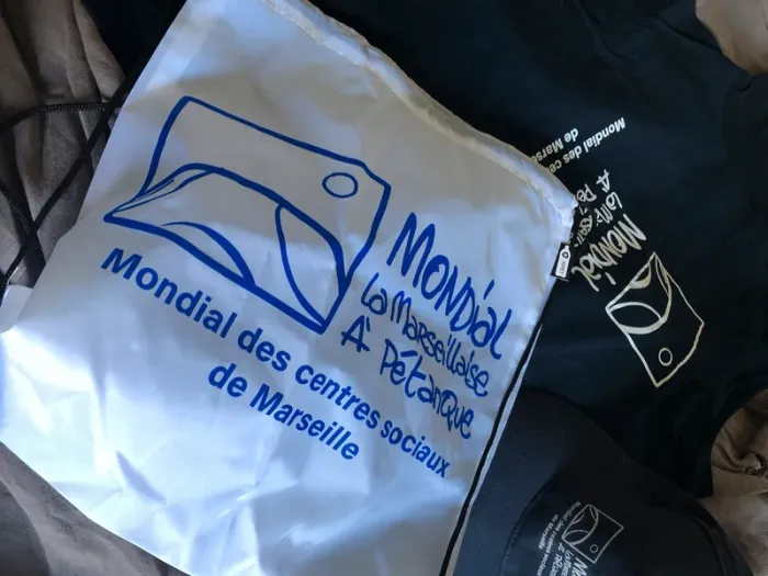 T-shirt +casquette+sac de rangement mondial la Marseillaise de la pétanque - photo numéro 3