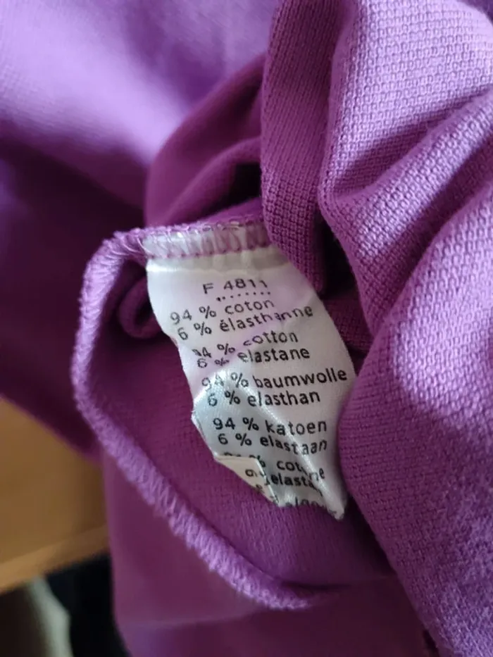 Polo lilas Lacoste t.S - photo numéro 5