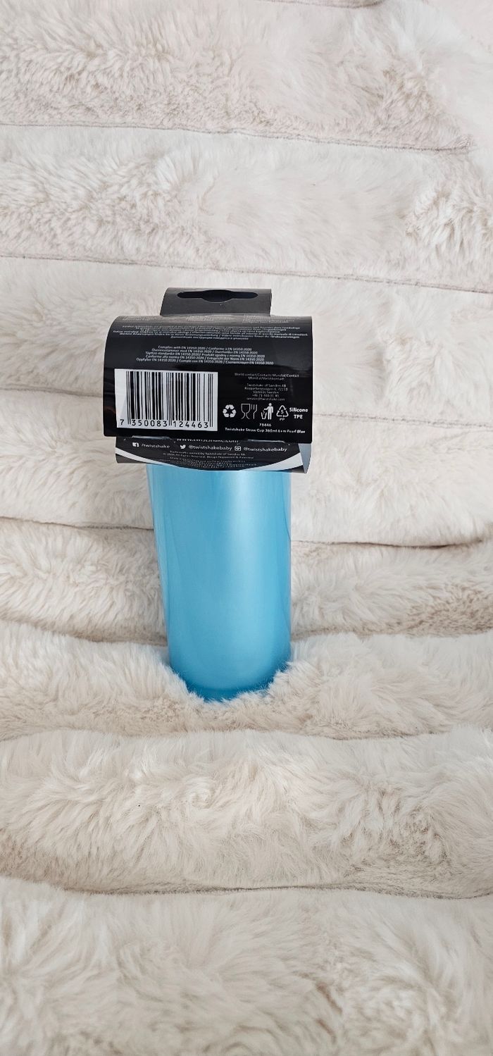 Grande gourde Twistshake Neuf - photo numéro 4