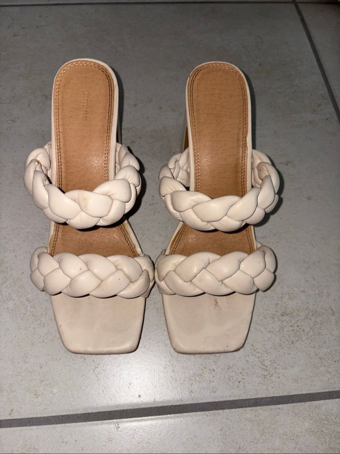 Chaussure ouverte - photo numéro 2