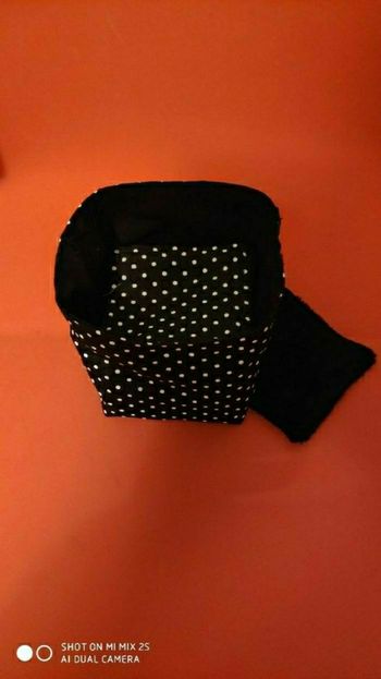 16 lingettes et son panier, neuf.