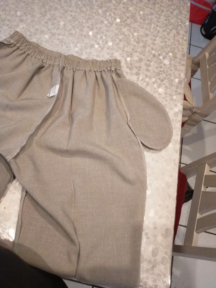 Pantacourt femme taille 46/48 beige. - photo numéro 11
