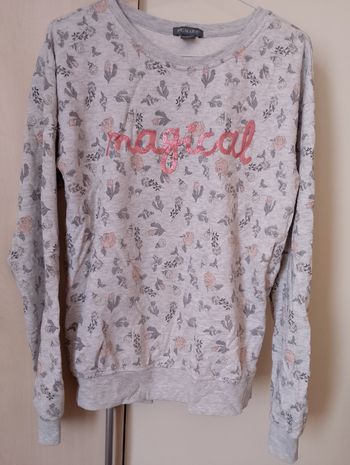Pull magical Primark 12 ans