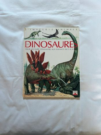 Livre documentaire Les dinosaures