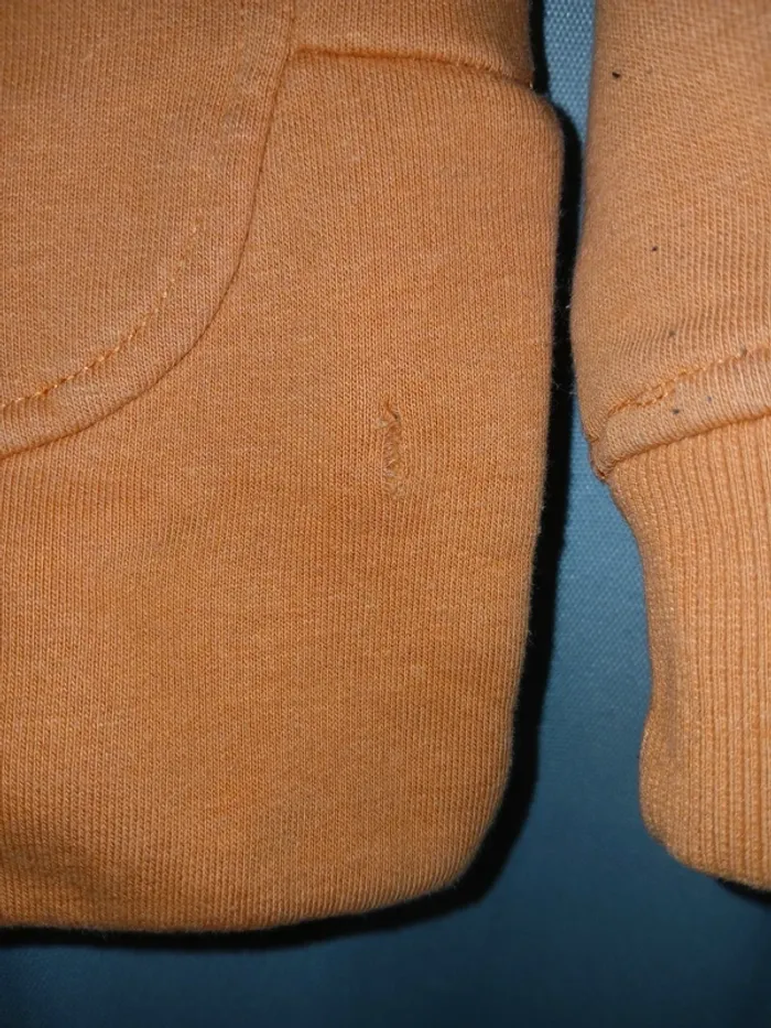 💙 Pull d'hiver Tape à l'œil taille 8 ans. - photo numéro 5