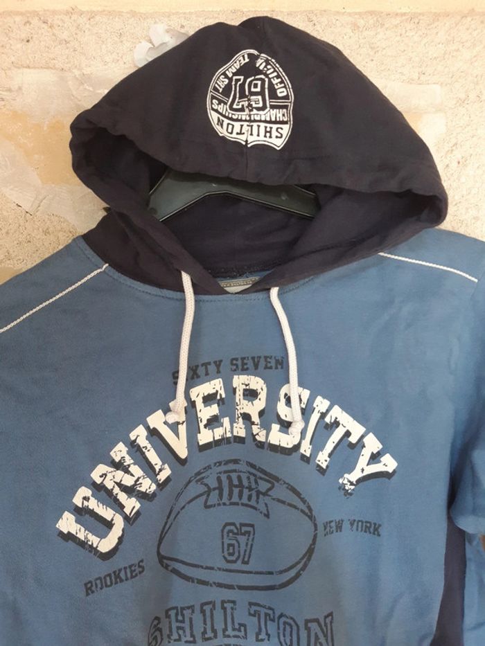 Pull a capuche léger garçon 8 ans - photo numéro 3