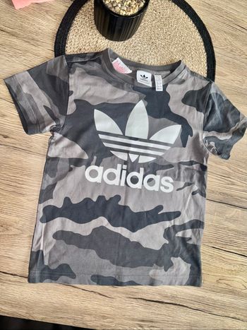 T-shirt Adidas