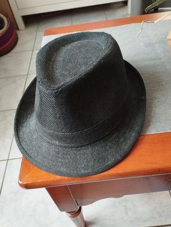 Chapeau noir