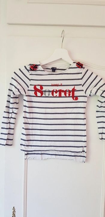 Tee-shirt manches longues kiabi 8 ans