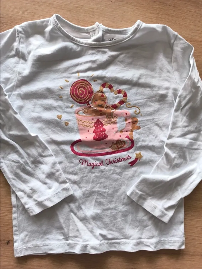 Tee shirt manche longue, taille 4 ans, esprit noel , fille