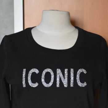 Pull noir