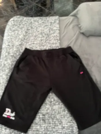 Pantacourt noir xl