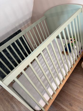 Lit bébé ver baudet