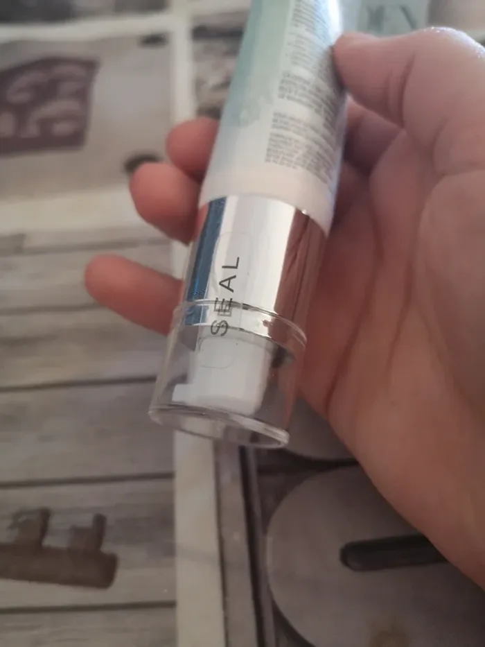 Crème 2 en 1 hydratante et revitalisante ThéraFlore - photo numéro 5