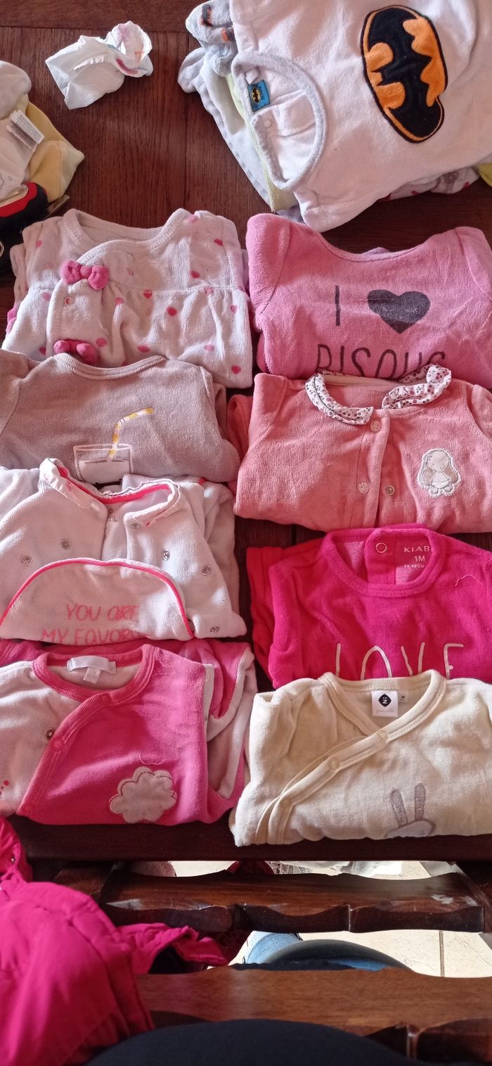 Lot vêtements 0-1 mois - photo numéro 3