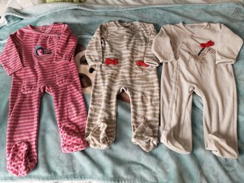 Lot de 3 pyjamas 1 pièce 2 ans