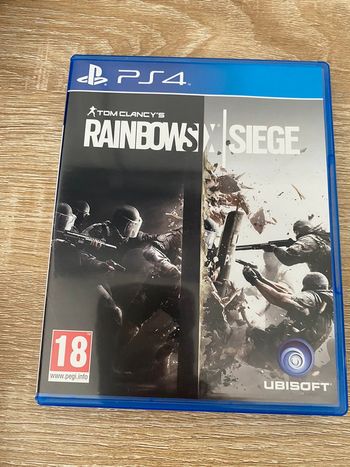 Jeu ps4 rainbow six siège