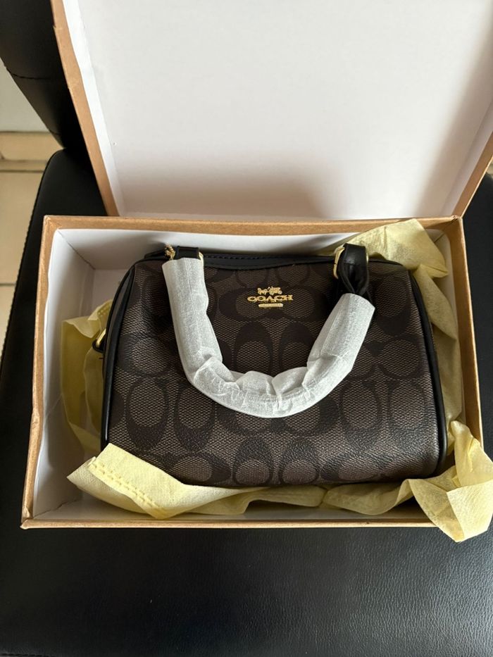Sac Coach neuf - photo numéro 2