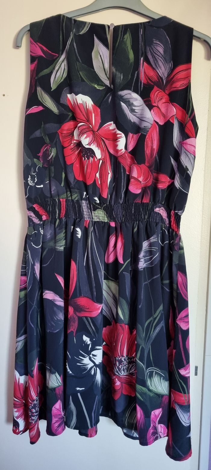 Robe Morgan - photo numéro 3