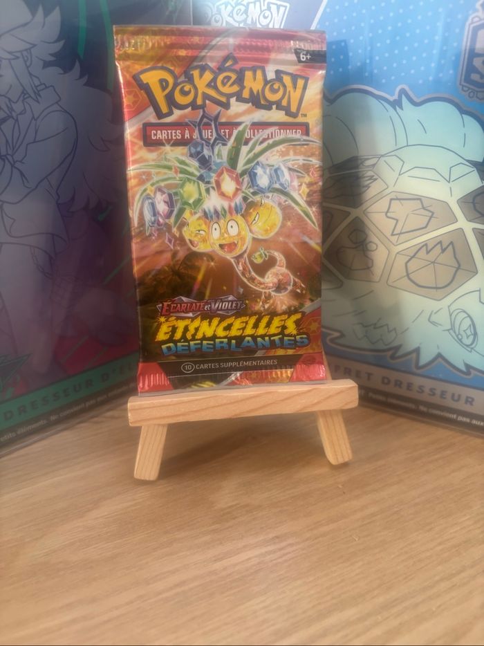 Booster Pokémon Étincelles Déferlantes reconditionné