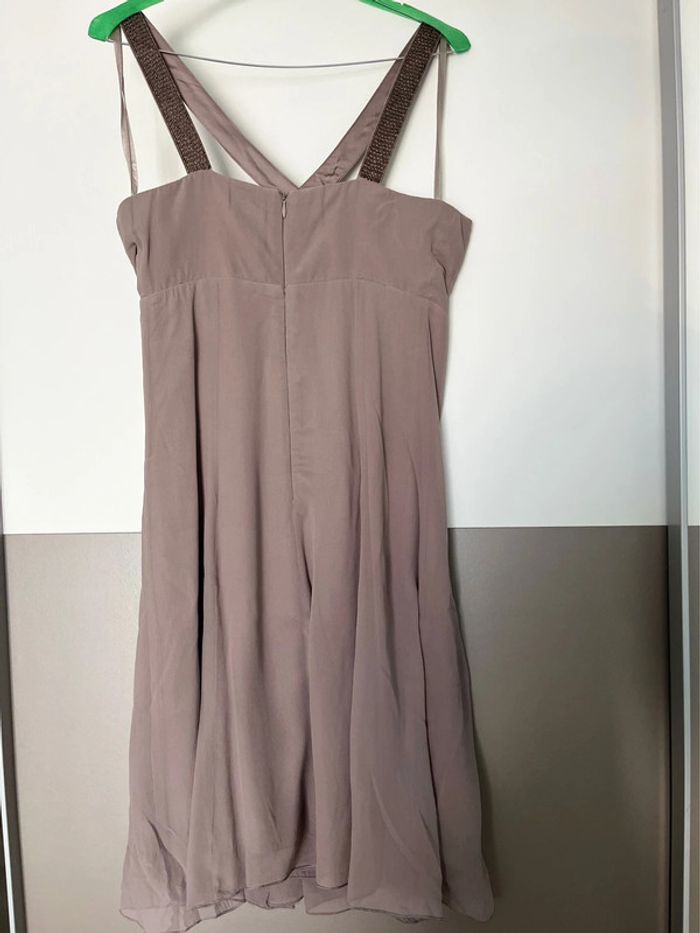 Très jolie robe - photo numéro 4