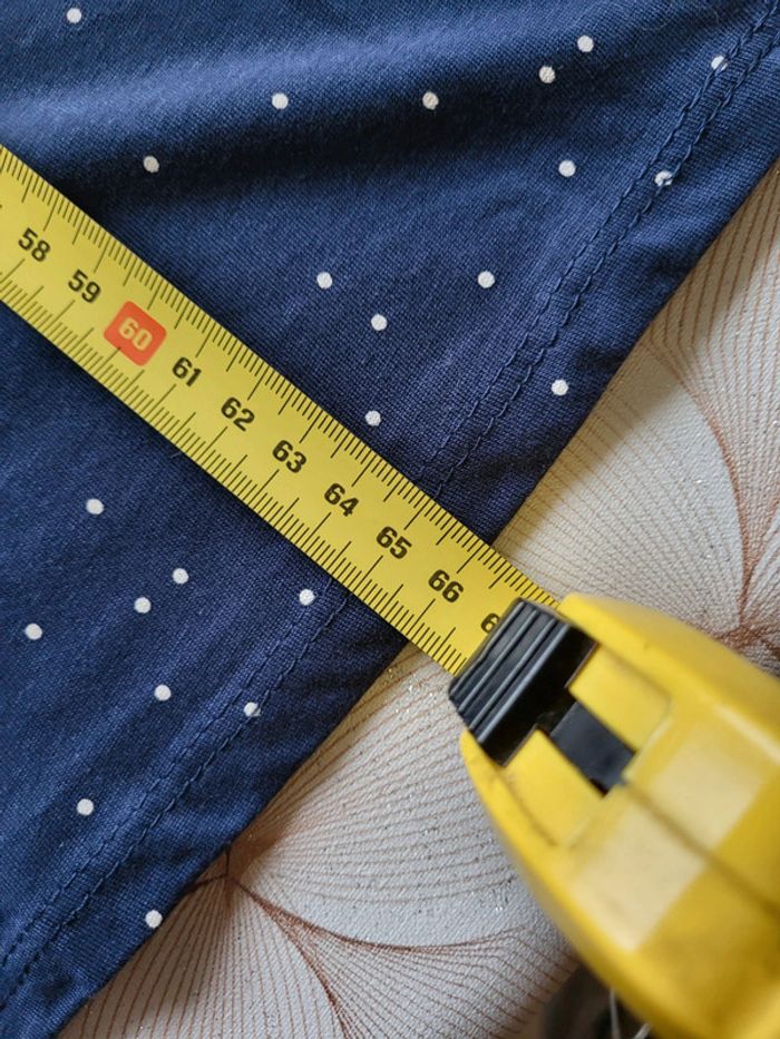 T shirt taille 50/52 - photo numéro 6