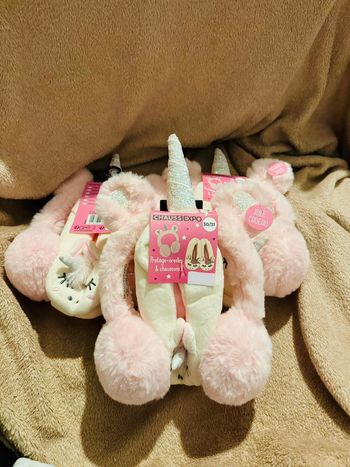 Protège oreille et chaussons licornes