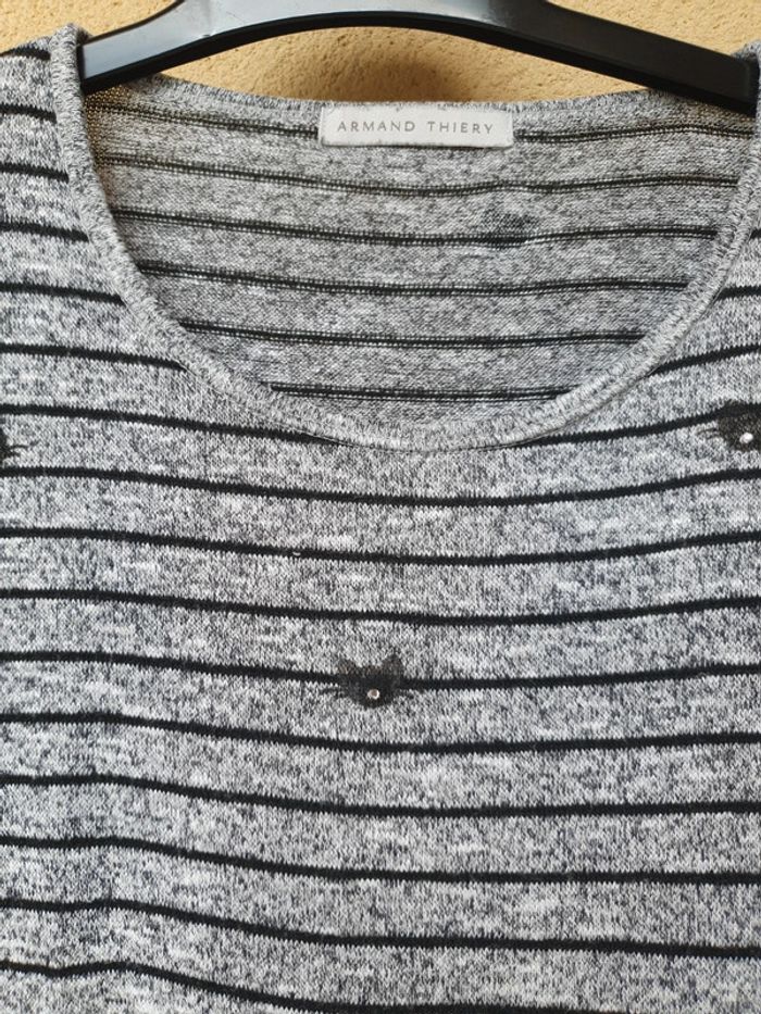 T-shirt chat - Taille 2/M - photo numéro 2