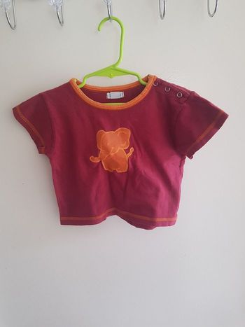 18 mois tee-shirt bordeaux avec éléphant