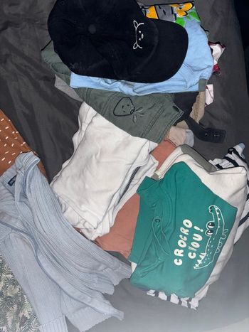 Lot vêtement garçon 24 mois