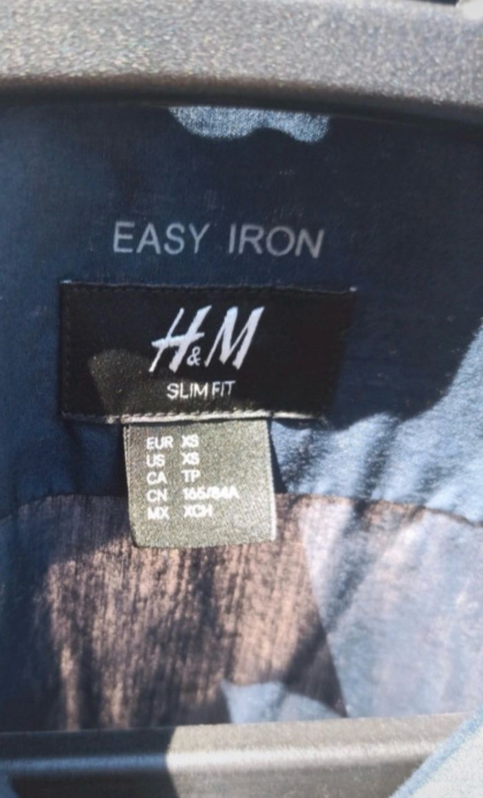 Chemise homme taille XS H&M très bon état - photo numéro 4
