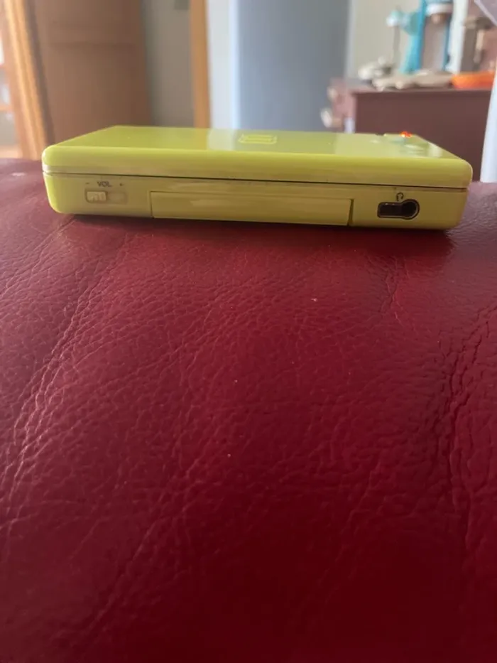 Nintendo DS Lite verte pomme 🍏 - photo numéro 5
