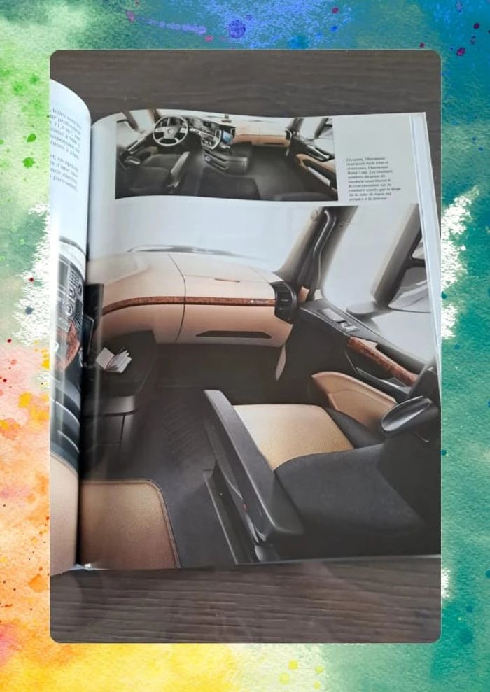 Livre Mercedes Actros  Loïc Fieux Histoires de camions - photo numéro 3