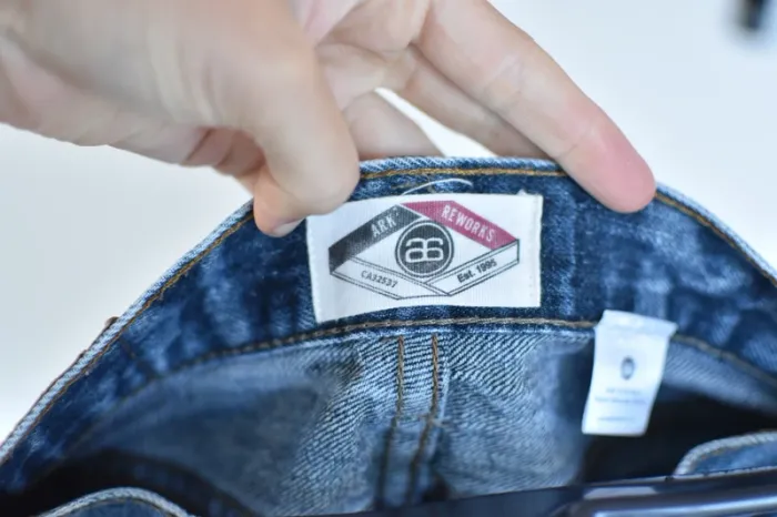 Short Levis en taille W27 L27 - Très bon état - photo numéro 5