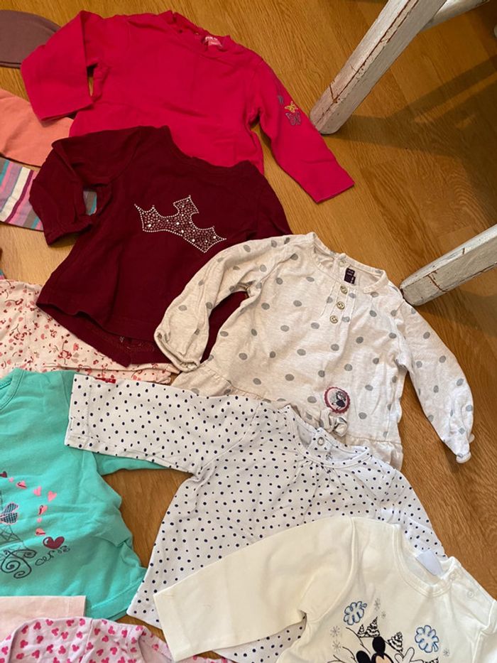 Lot de 23 t-shirt à manches longues 6 mois - photo numéro 5
