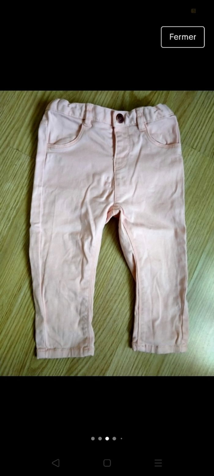 pantalon rose saumon. Tex.
taille 18 mois - photo numéro 3